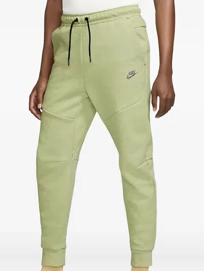 Nike Drawstring-waist Track Pants In Green