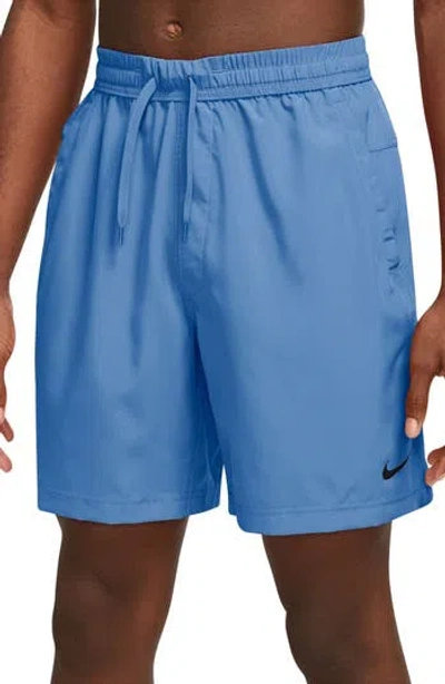 Nike Men's Form Dri-fit 7" Unlined Versatile Shorts In Blue