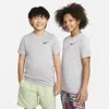 Nike Dri-fit Legend Big Kids' Training T-shirt In Grey