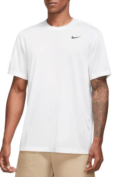 NIKE NIKE DRI-FIT LEGEND T-SHIRT