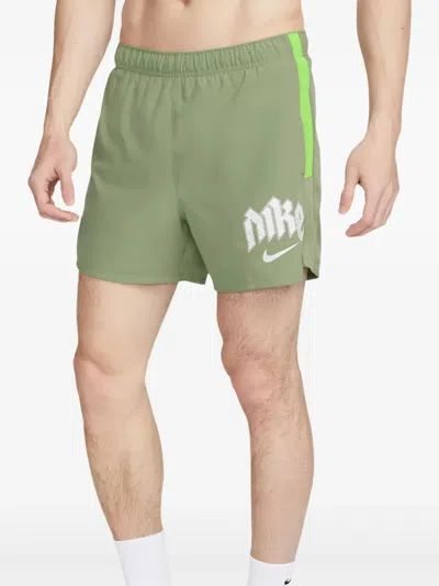 Nike Dri-fit Run Division Shorts In Green