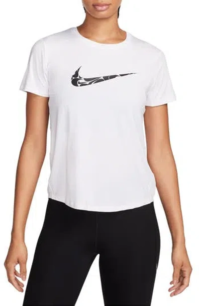 Nike Dri-fit Swoosh Graphic T-shirt In 100 White/black