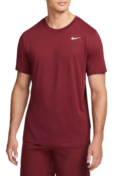 Nike Dri-fit Training T-shirt In Burgundy