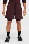Nike Men's Unlimited Dri-fit 7" 2-in-1 Versatile Shorts In Burgundy Crush