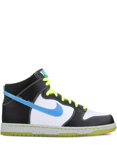 Nike Dunk As S High-top Speckled Sole Sneakers In Black
