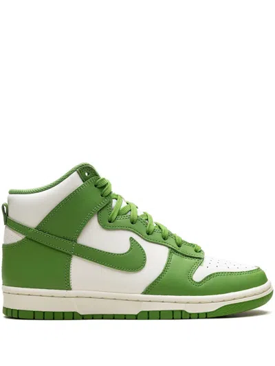 Nike Dunk High-top Sneakers In Green