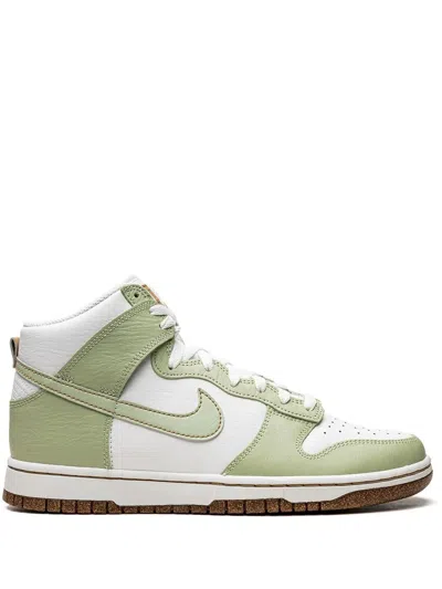 Nike Dunk High Sneakers In Green