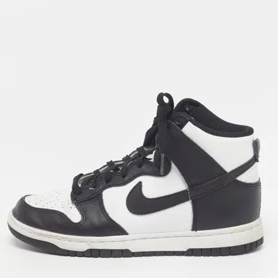 Nike Dunk High Panda In Black