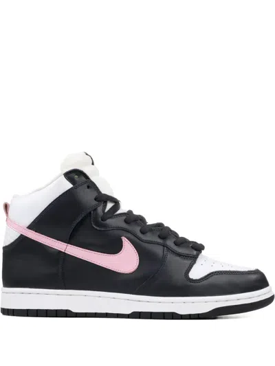 Nike Dunk High Pro Sb Sneakers In Black