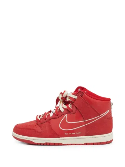 Pre-owned Nike Dunk High Se First Use Sneakers In Red