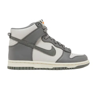 Pre-owned Nike Dunk High Se Gs 'light Bone Tumbled Grey' | Kid's Size 6.5