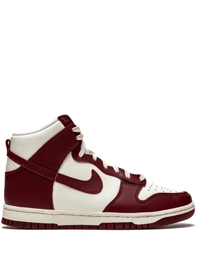 NIKE DUNK HIGH "TEAM RED" SNEAKERS