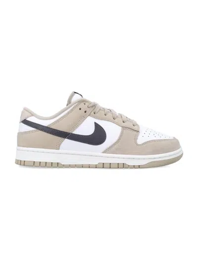 Nike Dunk Low In White