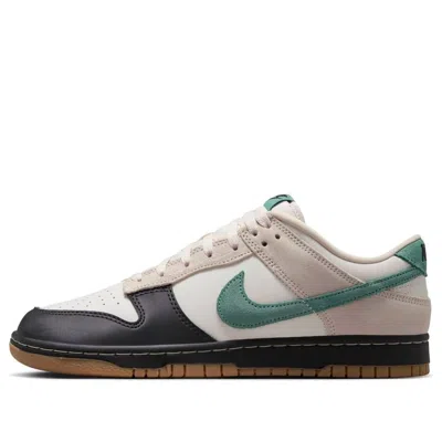 NIKE NIKE DUNK LOW 'BLACK TOE BICOASTAL'