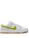 Nike Dunk Low "bright Cactus" Sneakers In Weiss
