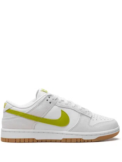 Nike Dunk Low "bright Cactus" Sneakers In Weiss