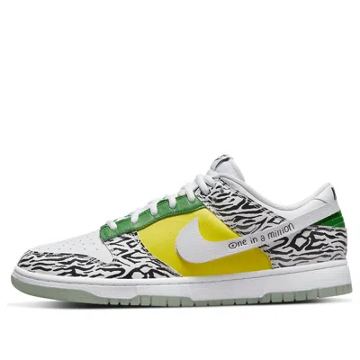 Nike Dunk Low "doernbecher 2022" Sneakers In White