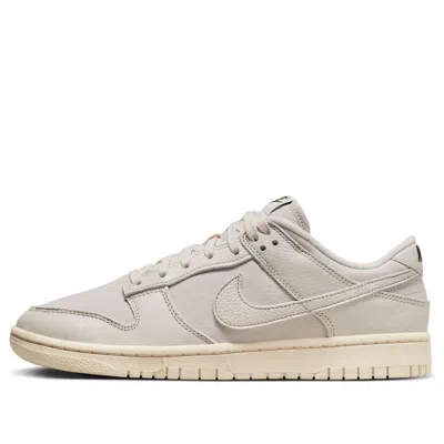 Nike Dunk Low 'light Orewood Brown' In Neutral