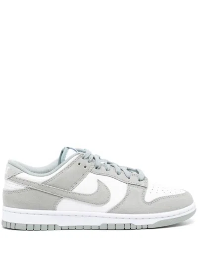 Nike Dunk Low "light Pumice" Sneakers In Weiss
