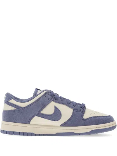Nike Dunk Low Logo Sneakers In Blue