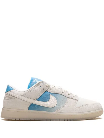 Nike Dunk Low "los Angeles" Sneakers In White