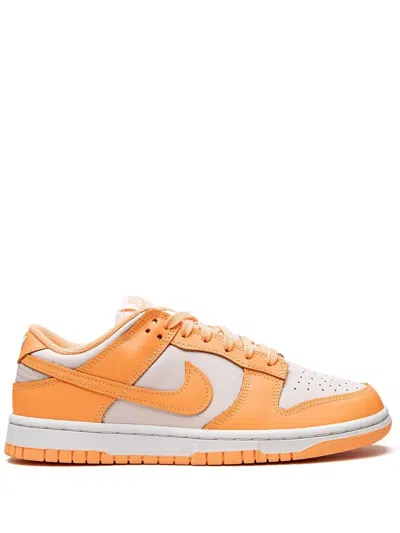 Nike Dunk Low "peach Cream" Sneakers In Arancio