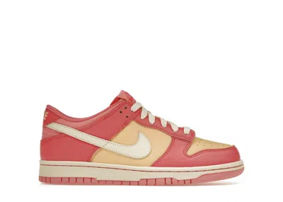 Pre-owned Nike Dunk Low Peach Sneakers In Strawberry/preach/cream