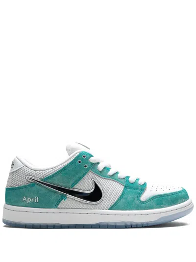 Nike Dunk Low Pro Qs "april Skateboards" Sneakers In White