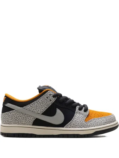 Nike Dunk Low Pro Sneakers In Gray
