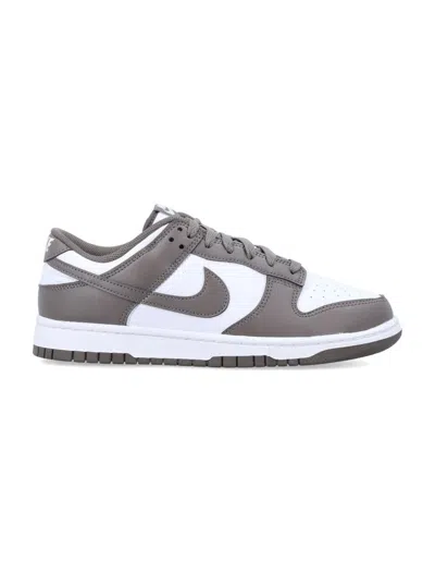 Nike Dunk Low Retro