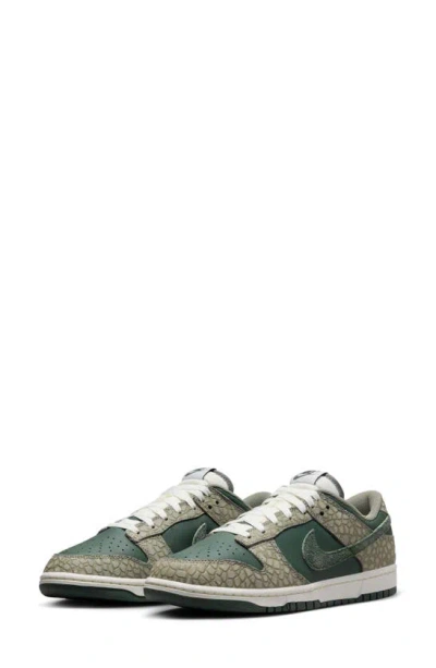 Nike Dunk Low Retro Premium Basketball Sneaker In Dark Stucco/ Vintage Green