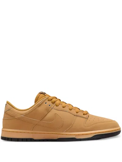 Nike Tan Dunk Low Retro Se Sneakers In Wheat/wheat/gum Yellow/black