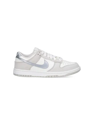 NIKE DUNK LOW RETRO SNEAKERS