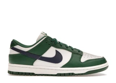 Pre-owned Nike Dunk Low Retro (women's) Sneakers In Gorge Green/midnight Navy Blue/phantom