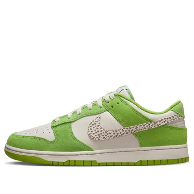 NIKE NIKE DUNK LOW 'SAFARI SWOOSH - CHLOROPHYLL'