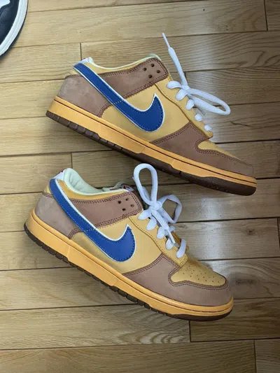 Pre-owned Nike Dunk Low Sb Premium Newcastle Brown Ale 2008 Shoes In Yellow