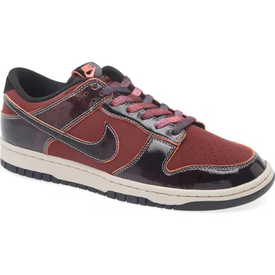 NIKE NIKE DUNK LOW SE BASKETBALL SNEAKER