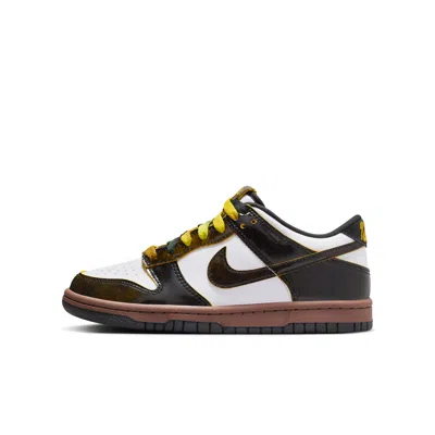 Nike Dunk Low Se Big Kids' Shoes In White
