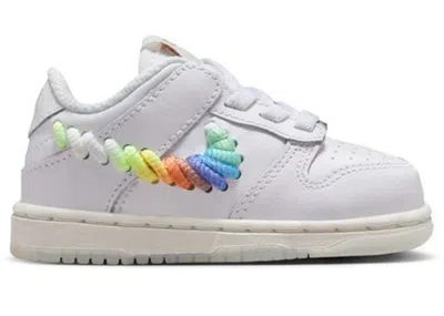 Pre-owned Nike Dunk Low Se Rainbow Lace Swoosh Sneakers In White