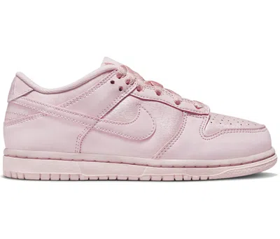 Pre-owned Nike Dunk Low Se Sneakers In Prism Pink
