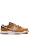 Nike Dunk Low Se "teddy Bear Praline" Sneakers In Brown