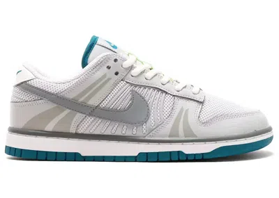 Pre-owned Nike Dunk Low Se Vemero (women's) Sneakers In Grey Fog/particle Grey