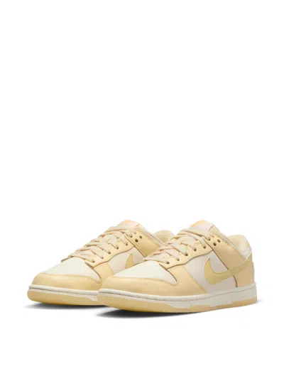 Nike Dunk Low Sneaker In Neutral