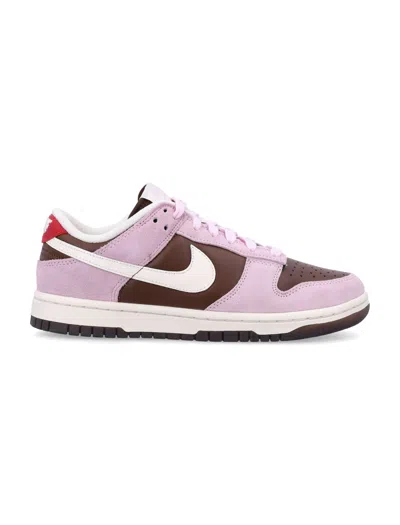 Nike Dunk Low Sneakers In Pink