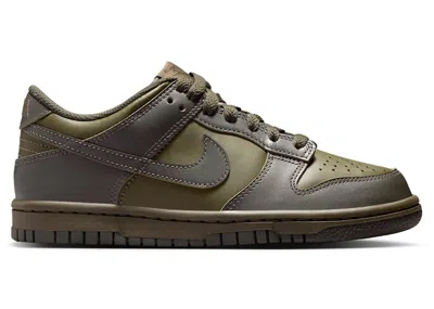 Pre-owned Nike Dunk Low Sneakers In Cargo Khaki/sequoia/university Red