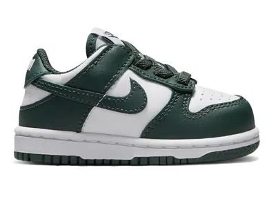 Pre-owned Nike Dunk Low Sneakers In White/vintage Green