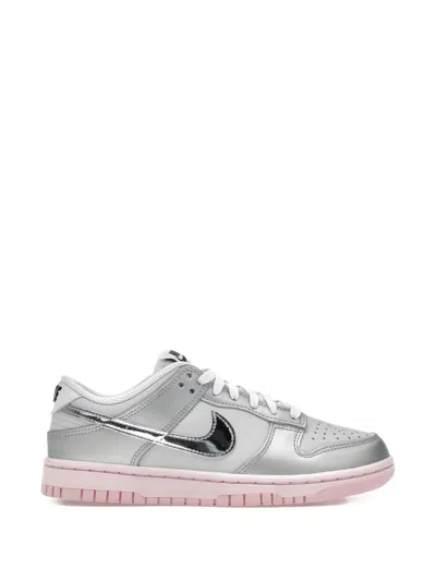 Nike Dunk Low Lx Sneaker In Gray