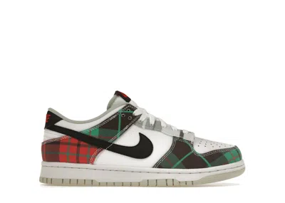 Pre-owned Nike Dunk Low Tartan Plaid Sneakers In White/black