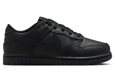 Pre-owned Nike Dunk Low Triple Sneakers In Black