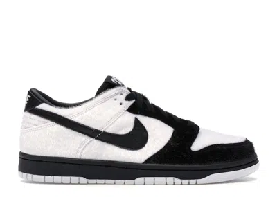 Pre-owned Nike Dunk Low Ueno Panda Sneakers In White/black In Multi